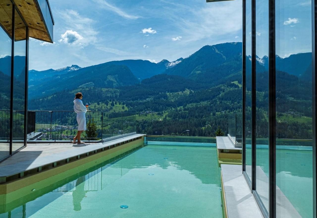 La Roccia Wellness Hotel Cavalese Exterior photo